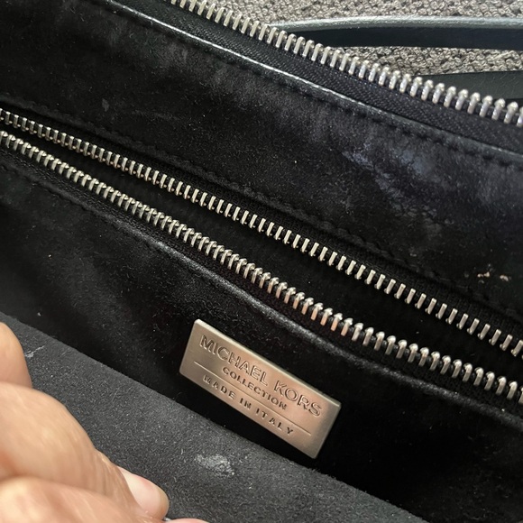 Michael Kors Collection Sedona Crescent Italian Leather Black Purse - Picture 9 of 16